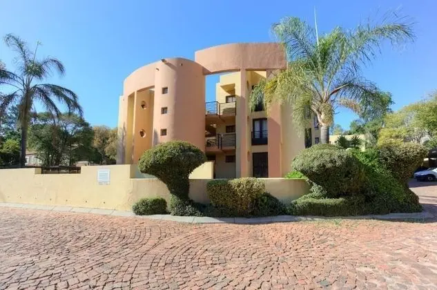 Rose Of Sandton