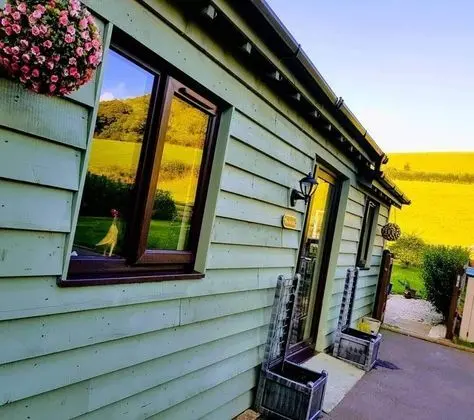 Rose View Cabin