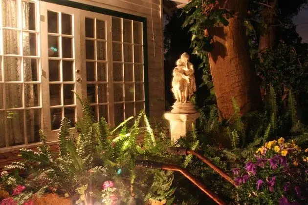 Rosebridge House Bed & Breakfast