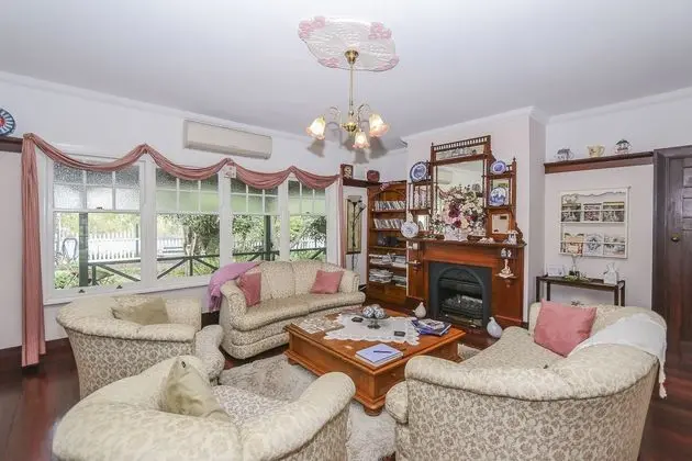 Rosebridge House Bed & Breakfast - Lobi