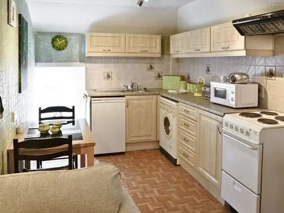 Rosecraddoc Manor Self Catering Holidays - Mutfak