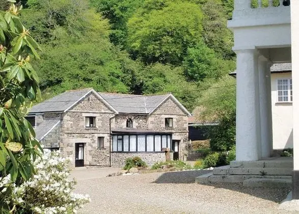 Rosecraddoc Manor Self Catering Holidays - Öne Çıkan Resim