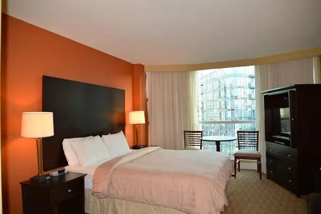 Rosedale Condominiums - Oda