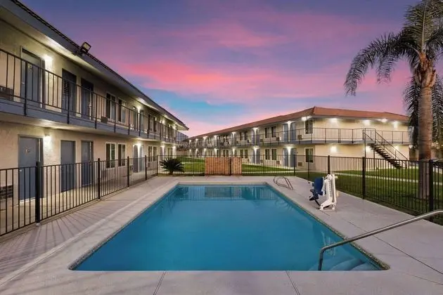 Rosedale Inn - Havuz