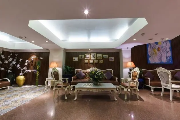 Roseland Corp Hotel - Lobi