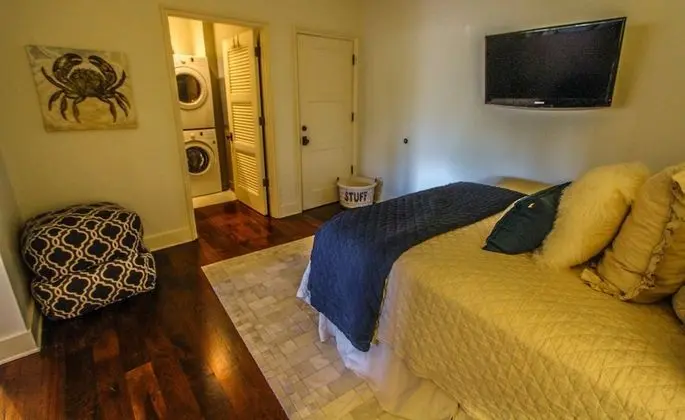 Rosemary Beach Rentals by Counts-Oakes - Oda