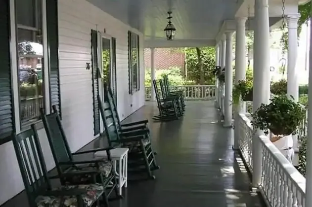 The Rosemary House - Oda Düzeni