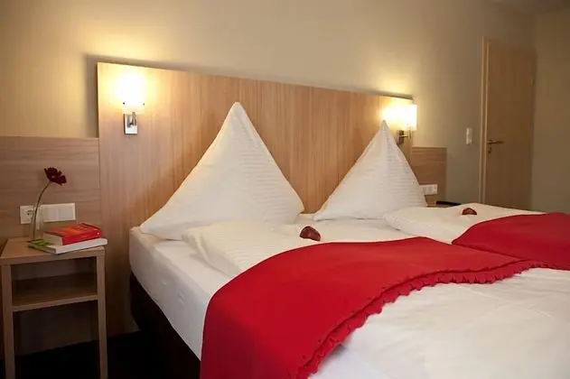 Hotel Rosenhof Garni - Oda