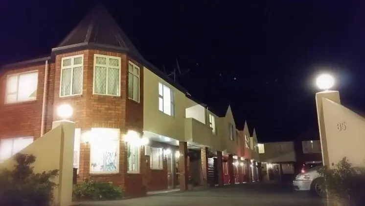 Rosewood Court Motel - Dış Mekan