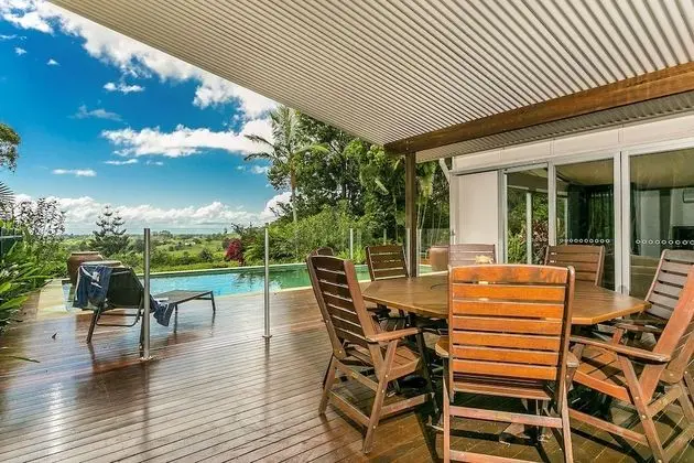 Rosewood House - sweeping ocean views