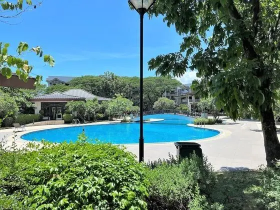 Rosewood Pointe Luxury Residences