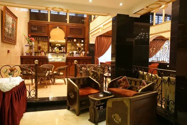 Roshan Al Azhar Hotel - Bar