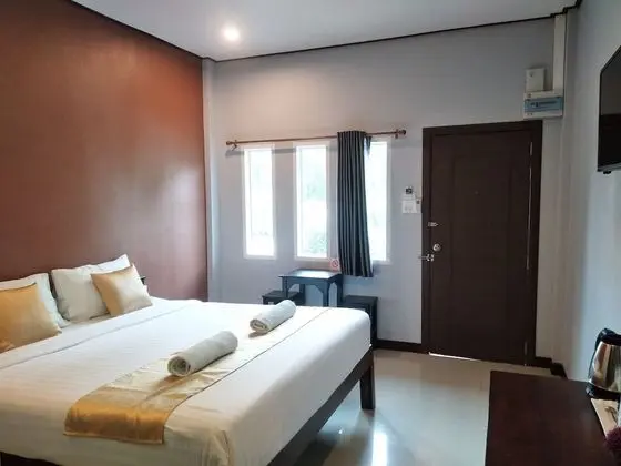 Rossarin Garden Resort 2 - Oda