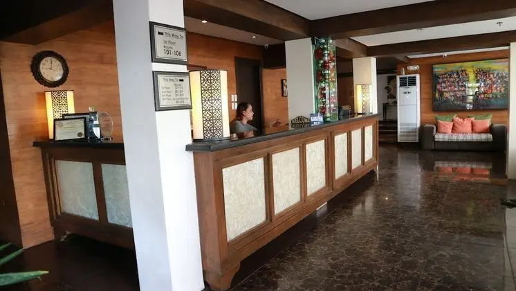 Rosvenil Hotel - Lobi