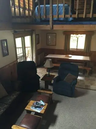 Rough Cut Lodge - Oda Düzeni