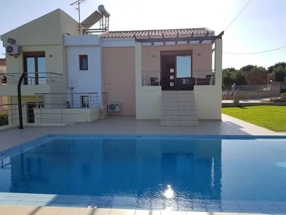 Villa Roula 3BR Sea view Viila in Chania - Havuz