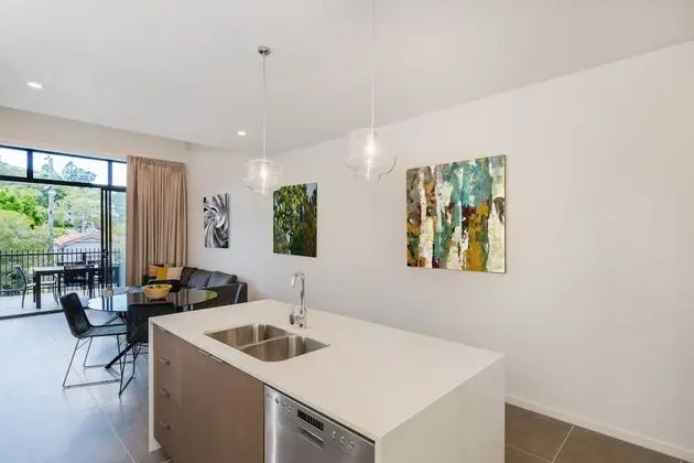 Round About Bulimba - Mutfak