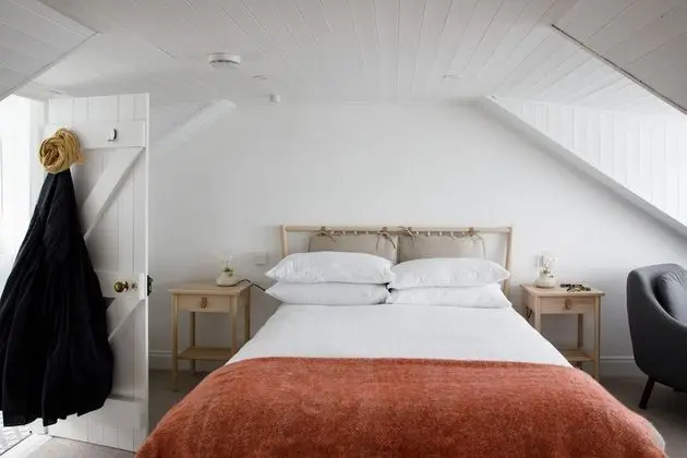 Roundstone Quay Rentals - Oda