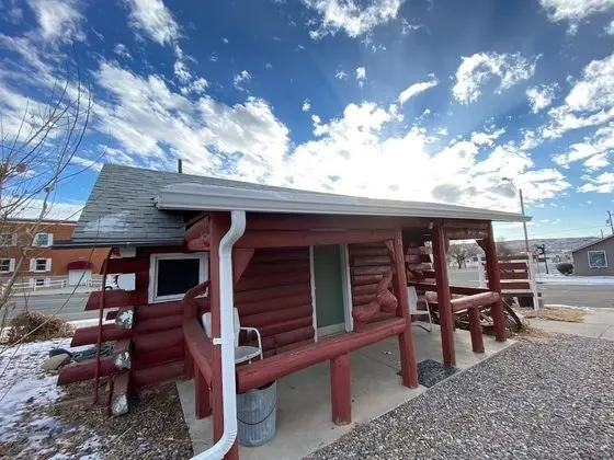Roundtop Mountain Vista - Cabins and Motel - Oda