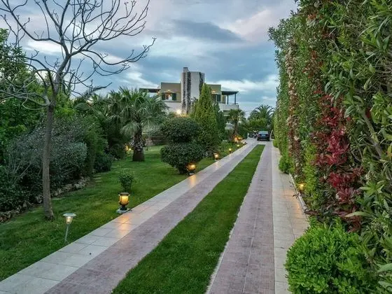 Villa in Roussospiti With Fenced Garden and Private Pool - Lobi