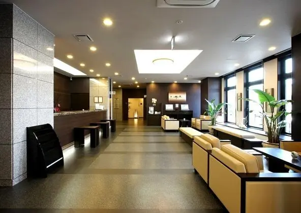 Hotel Route-Inn Handa Kamezaki - Lobi