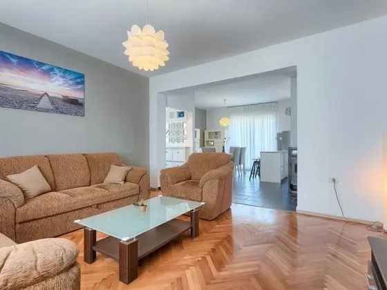 Rovere Pula in Pula With 2 Bedrooms and 1 5 Bathrooms - Öne Çıkan Resim