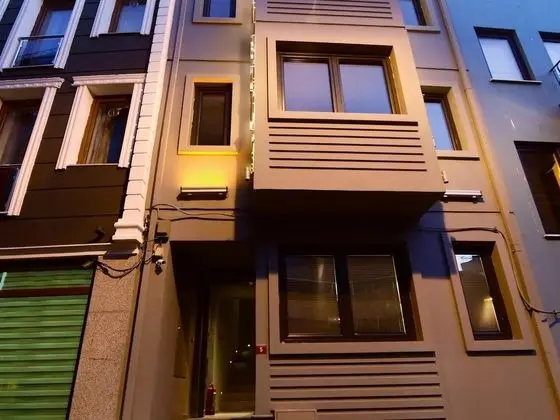The Row Taksim Hotel