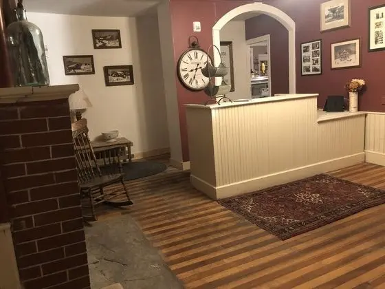 Rowell's Inn - Lobi