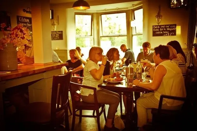 Rowton Poplars Hotel - Yerinde Yemek