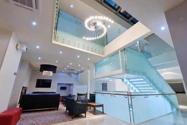 Rox Hotel Aberdeen by Compass Hospitality - Lobi