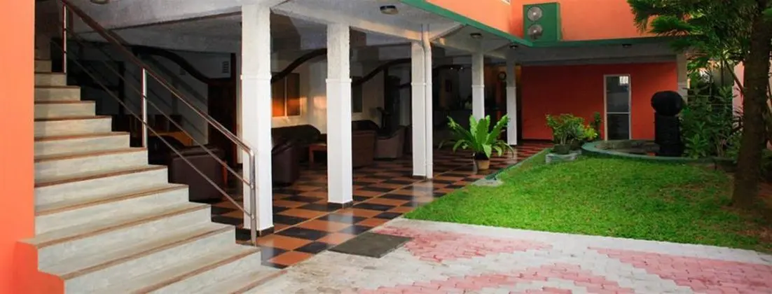 Roy Villa Beach Hotel - Genel
