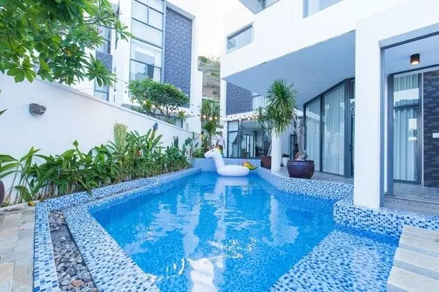 Villa Royal 2