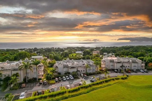 Royal Apartment 221 by Island Villas