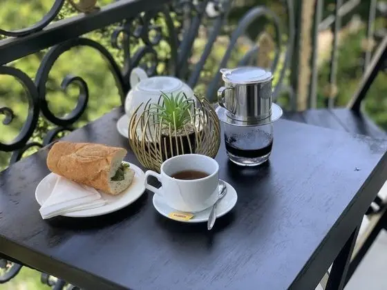The Royal Hotel & Apartment - Yerinde Yemek