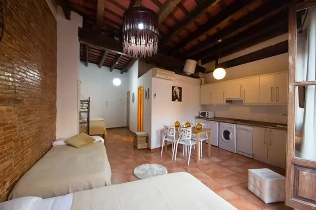 Royal Apartments by Hoom