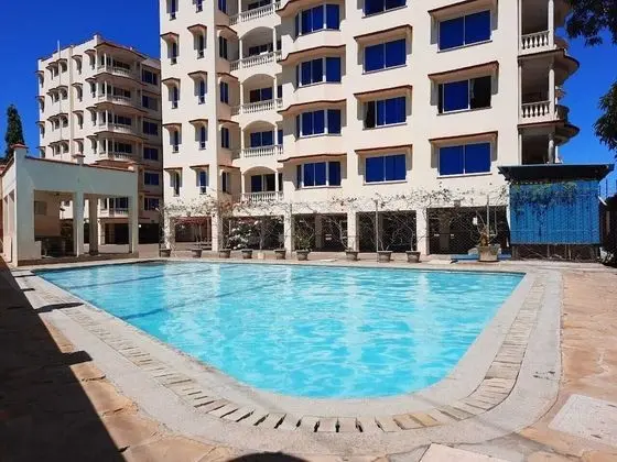 Royal Apartments - Dış Mekan