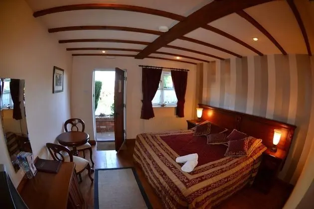 The Royal Arms Hotel - Öne Çıkan Resim
