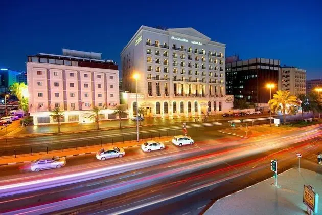 Royal Ascot Hotel - Dış Mekan