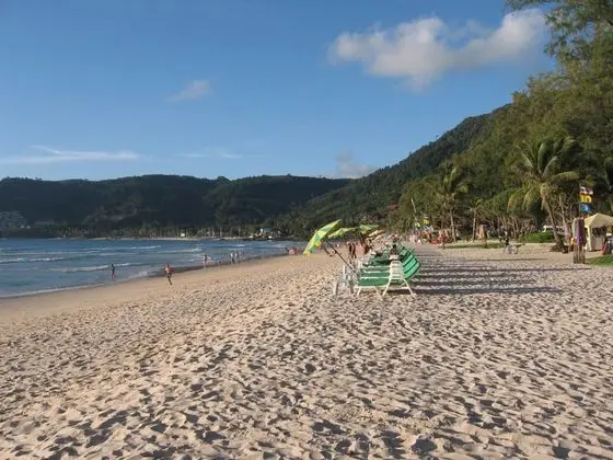 ROYAL BEACH RESIDENCE