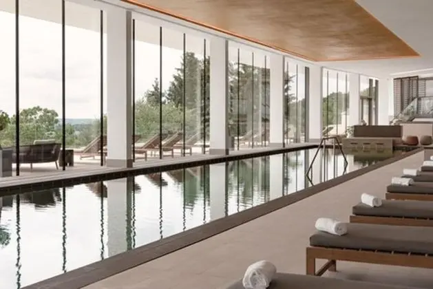 Royal Champagne Hôtel & Spa - Havuz