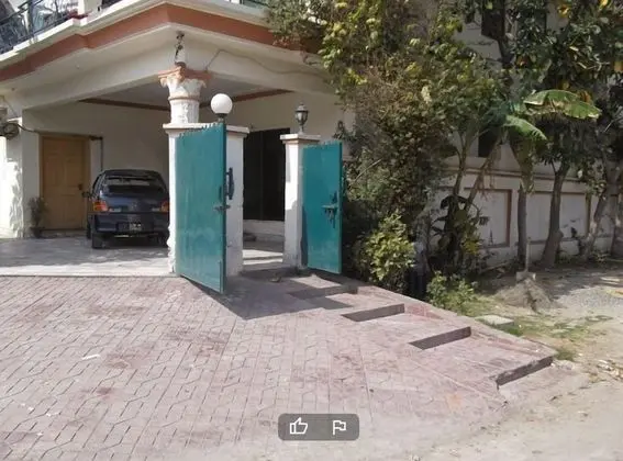 Royal Chelet Family Guest House