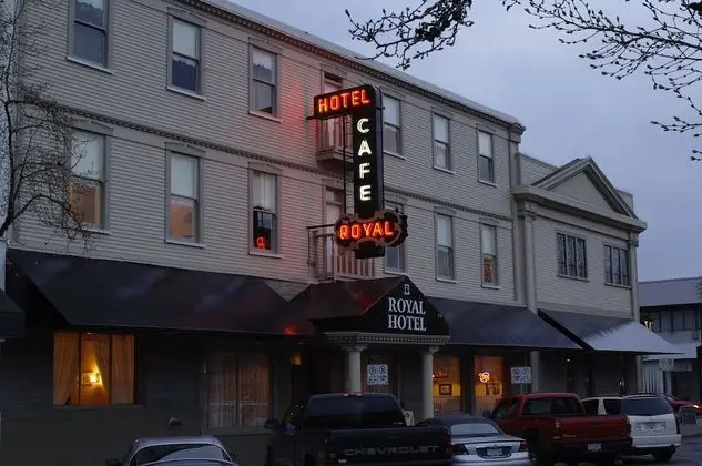 Royal Hotel - Dış Mekan