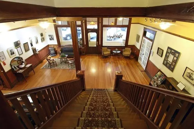 Royal Hotel - Lobi