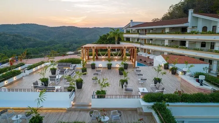 Royal Club at Park Royal Beach Huatulco - Vacation Club