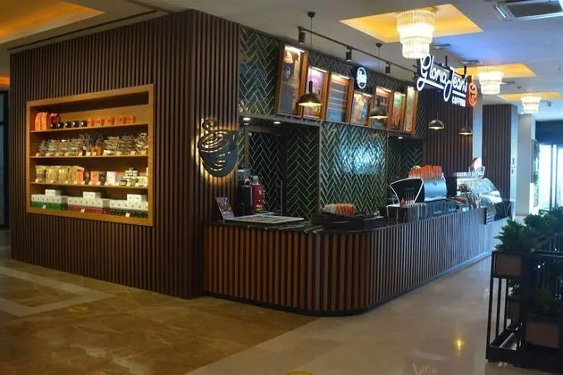 Royal Comfort Hotel - Lobi