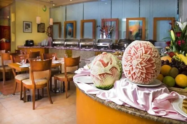 Royal Concorde Hotel &Suite - Yerinde Yemek