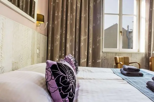 Royal Court Hotel - Oda