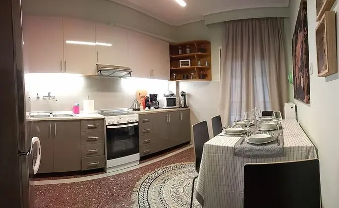 Royal Deluxe Apt Must - Mutfak