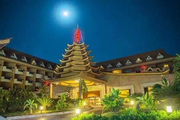 Royal Dragon Hotel - 6