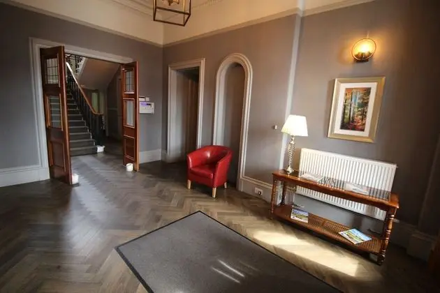 The Royal Hotel - Lobi